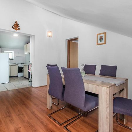 Lovely Apartment In Bribir With Kitchen Exterior photo