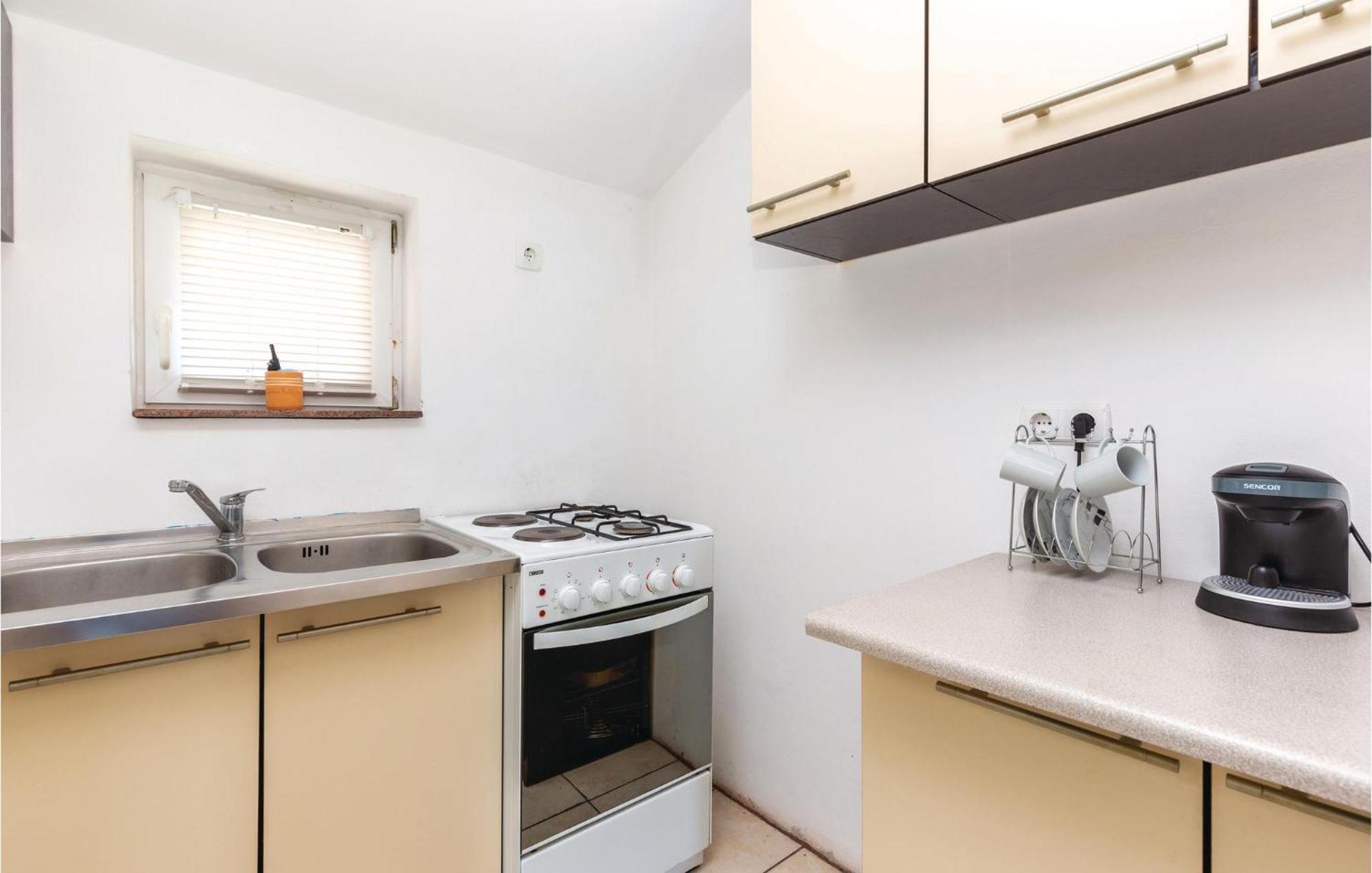 Lovely Apartment In Bribir With Kitchen Exterior photo